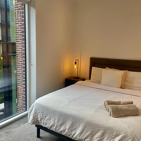 Modern Ensuite Double Bedroom ダブリン